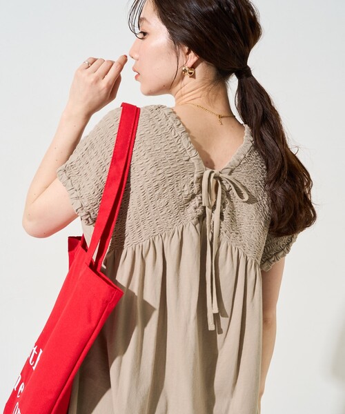 セール】限定展開 ピグメント 加工 シャーリング Vネック トップス（T