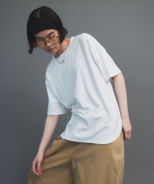 HANNE(アン)の「カーブヘムルーズTEE(Tシャツ/カットソー・レディース・ホワイト/ブラック/グレー・FREE)」の10枚目の写真