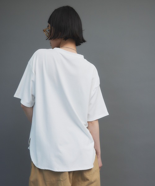 HANNE(アン)の「カーブヘムルーズTEE(Tシャツ/カットソー・レディース・ホワイト/ブラック/グレー・FREE)」の11枚目の写真