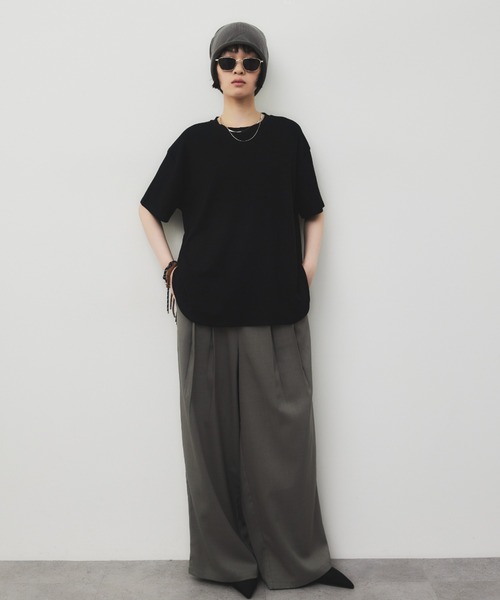 HANNE(アン)の「カーブヘムルーズTEE(Tシャツ/カットソー・レディース・ホワイト/ブラック/グレー・FREE)」の16枚目の写真