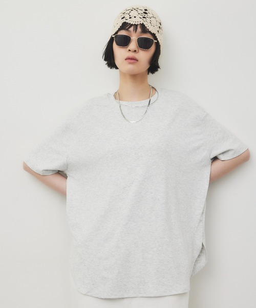 HANNE(アン)の「カーブヘムルーズTEE(Tシャツ/カットソー・レディース・ホワイト/ブラック/グレー・FREE)」の4枚目の写真