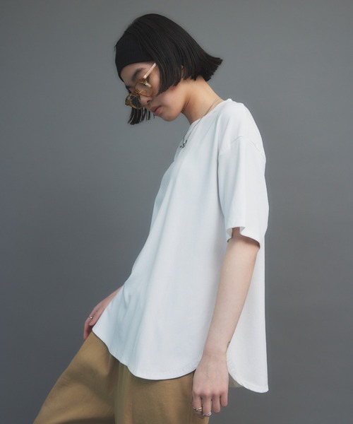 HANNE(アン)の「カーブヘムルーズTEE(Tシャツ/カットソー・レディース・ホワイト/ブラック/グレー・FREE)」の9枚目の写真