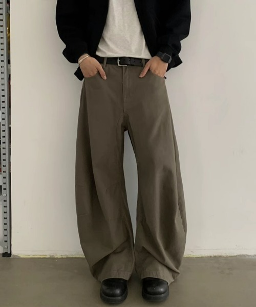 REBALANCE(リバランス)の「ルーズシルエットデニムパンツ(デニムパンツ・メンズ・A/B・MEDIUM/LARGE/X-LARGE)」の13枚目の写真