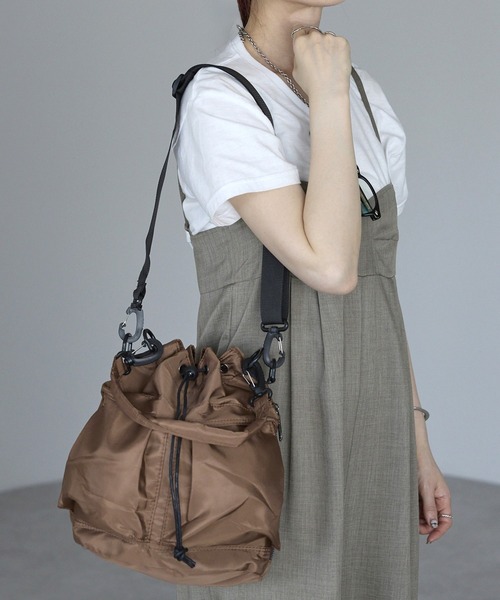 セール】N13【軽量・2WAY】ナイロンバケツバッグ（ショルダーバッグ