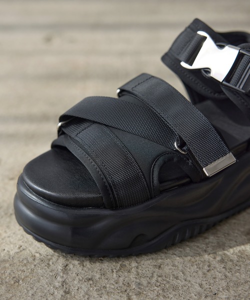 新品未使用 パデットクロスデザインサンダル ORiental TRaffic（オリエンタルトラフィック）の「パデット