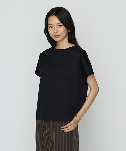 COMME CA（コムサ）の「コヒノールスムース ビスチェ風カットソー（Tシャツ/カットソー・レディース・ブルー/ブラック/ホワイト/グレイッシュベージュ・11号/9号）」の8枚目の写真