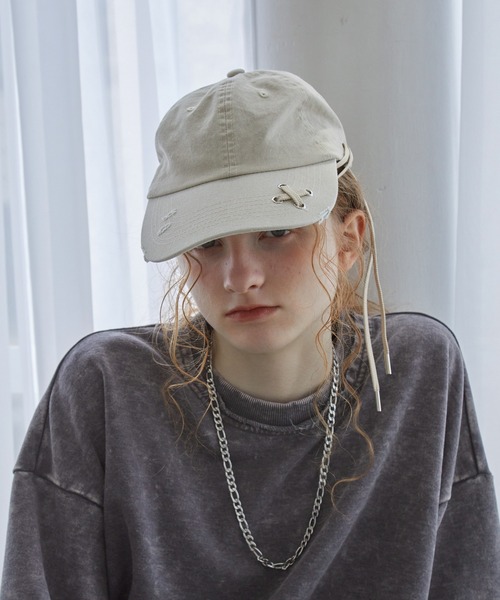 Spielio（シュピーリオ）の「【Spielio】Dove and cord design cap/ ハトメ×コードデザインキャップ（キャップ・メンズ・ベージュ/ブラック・FREE）」の7枚目の写真