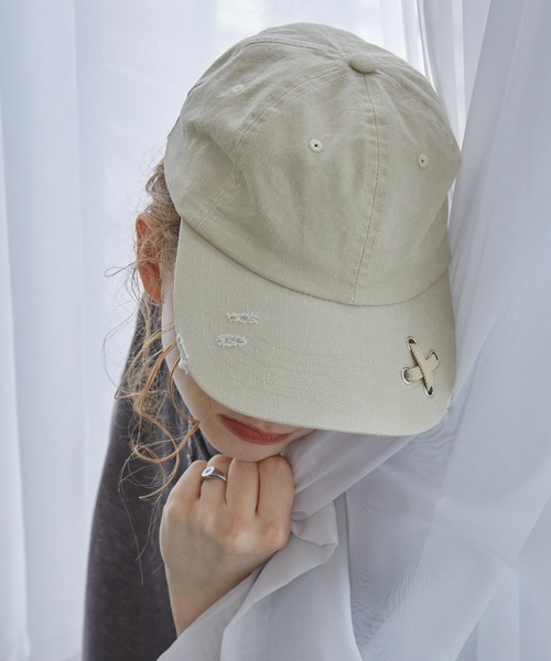 Spielio（シュピーリオ）の「【Spielio】Dove and cord design cap/ ハトメ×コードデザインキャップ（キャップ・メンズ・ベージュ/ブラック・FREE）」の9枚目の写真