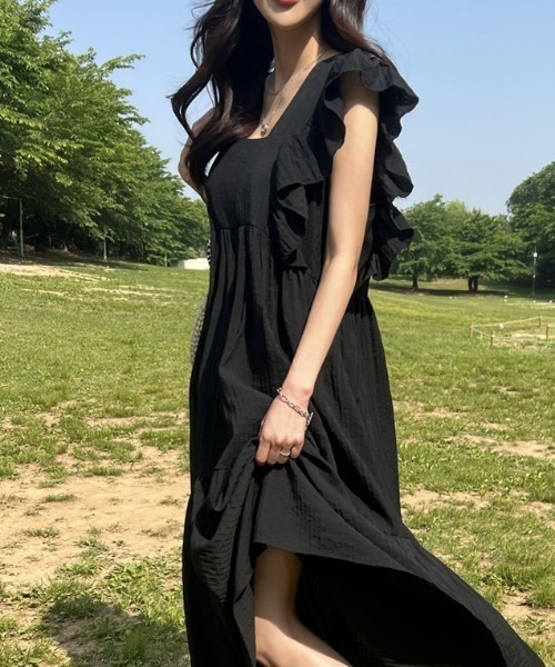 FREE STYLISTS(フリー スタイリスト)の「YUGA_YGMC Frill sleeve tiered dress(ワンピース・レディース・ブラック/グリーン・FREE)」の14枚目の写真