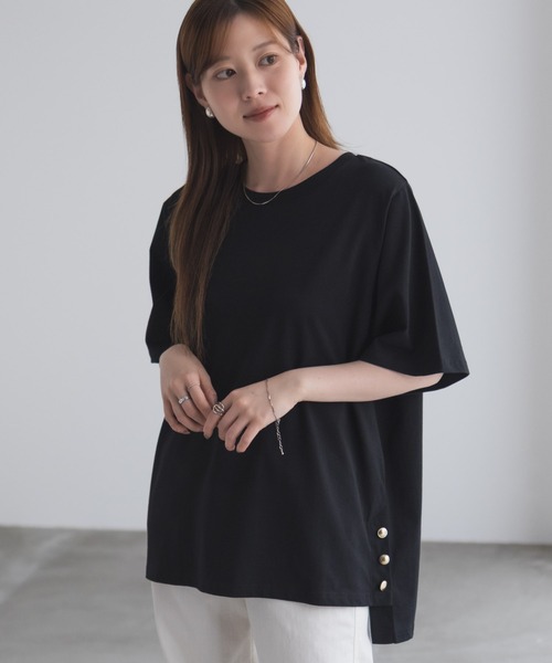 NAVY(ネイビー)の「nAvy 裾ボタンオーバーTシャツ(Tシャツ/カットソー・レディース・ベージュ/オフホワイト/ブラック・M/L)」の7枚目の写真