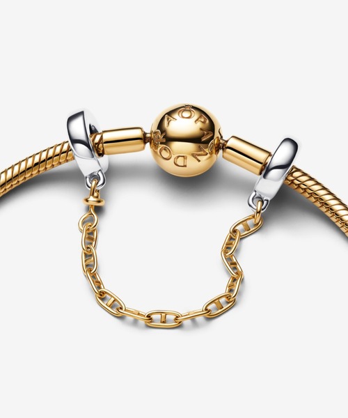 ⭐︎即日発送⭐︎ Pandora ピンクゴールド　ブレスレット　チャーム付き ⭐︎即日発送⭐︎ Pandora ピンクゴールド ブレスレット