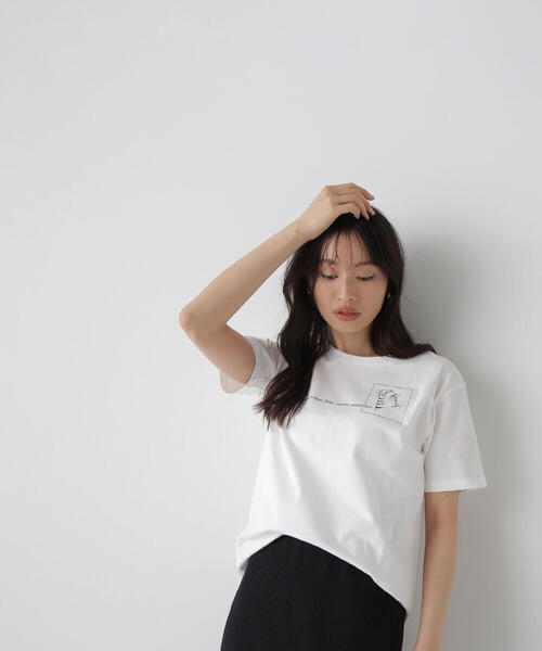 NATURAL BEAUTY BASIC（ナチュラルビューティーベーシック）の「＜保護猫プロジェクト＞レタリングロゴTシャツ（Tシャツ/カットソー・レディース・ベージュ/オフホワイト/ブルー・FREE）」の9枚目の写真
