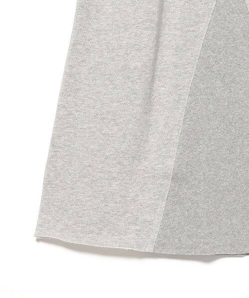 Russell Athletic（ラッセルアスレティック）の「RUSSELL ATHLETIC / スウェット マキシ スカート（スカート・レディース・ライトグレー/ホワイト系その他7・SMALL/MEDIUM）」の13枚目の写真