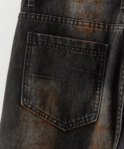 Theater code（シアターコード）の「Rust-processed wide denim pants/錆び加工 ワイドデニムパンツ（デニムパンツ・メンズ・ブラック・L/M）」の6枚目の写真
