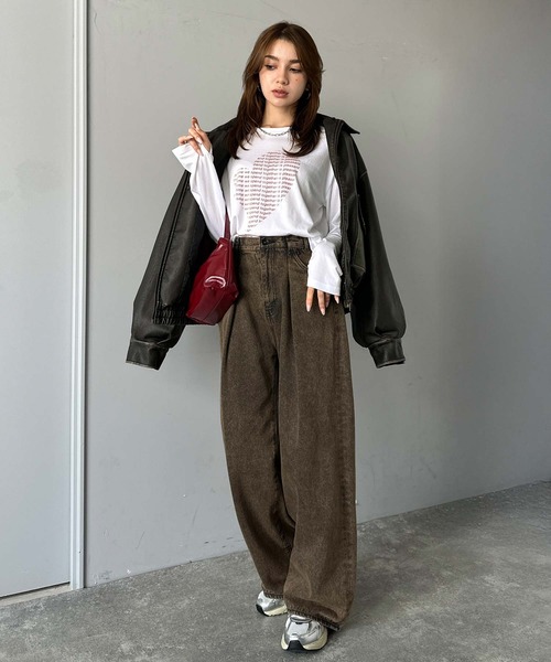 mily bilet(ミウィビレット)の「【mily bilet】 ハートが映える♪大人カジュアルMIX◎ハートグラフィック指穴ロングTシャツ(Tシャツ/カットソー・レディース・チャコールグレー/ブラウン/ホワイト/オートミール・LARGE/MEDIUM/SMALL/X-LARGE)」の15枚目の写真