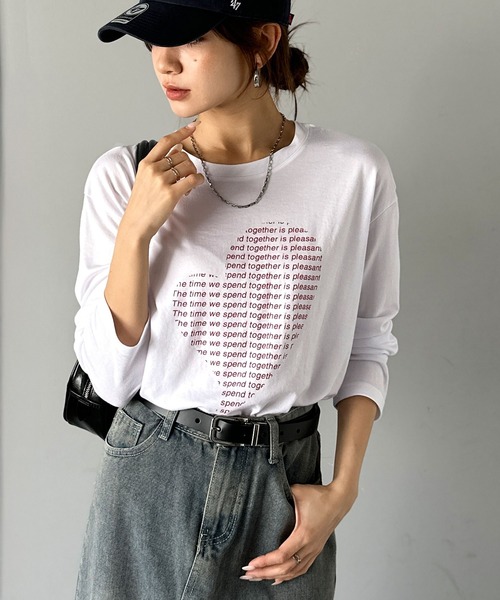 mily bilet(ミウィビレット)の「【mily bilet】 ハートが映える♪大人カジュアルMIX◎ハートグラフィック指穴ロングTシャツ(Tシャツ/カットソー・レディース・チャコールグレー/ブラウン/ホワイト/オートミール・LARGE/MEDIUM/SMALL/X-LARGE)」の12枚目の写真