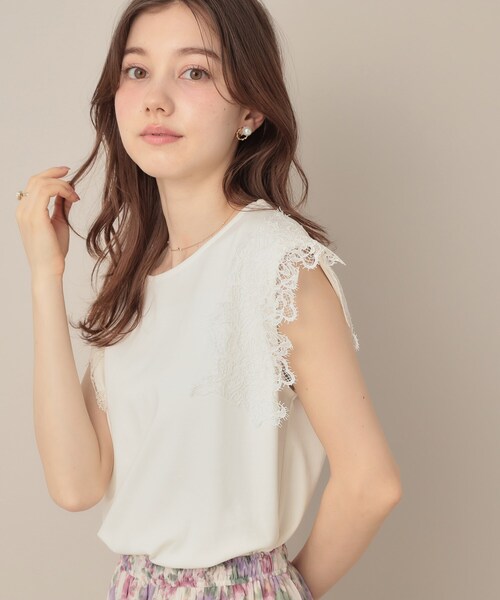 couture brooch（クチュールブローチ）の「【マシンウォッシャブル・UVケア・接触冷感】フレンチ肩レースカットソー（Tシャツ/カットソー・レディース・ライトグレー/ブラック/オフホワイト・38/42/36）」の17枚目の写真