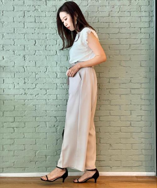 couture brooch（クチュールブローチ）の「【マシンウォッシャブル・UVケア・接触冷感】フレンチ肩レースカットソー（Tシャツ/カットソー・レディース・ライトグレー/ブラック/オフホワイト・38/42/36）」の21枚目の写真