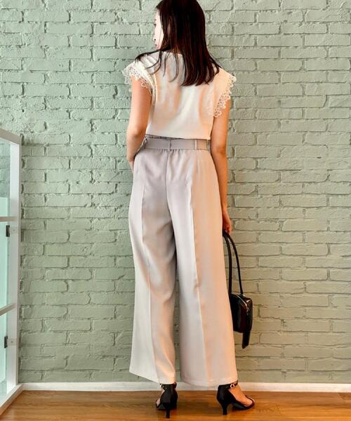 couture brooch（クチュールブローチ）の「【マシンウォッシャブル・UVケア・接触冷感】フレンチ肩レースカットソー（Tシャツ/カットソー・レディース・ライトグレー/ブラック/オフホワイト・38/42/36）」の22枚目の写真