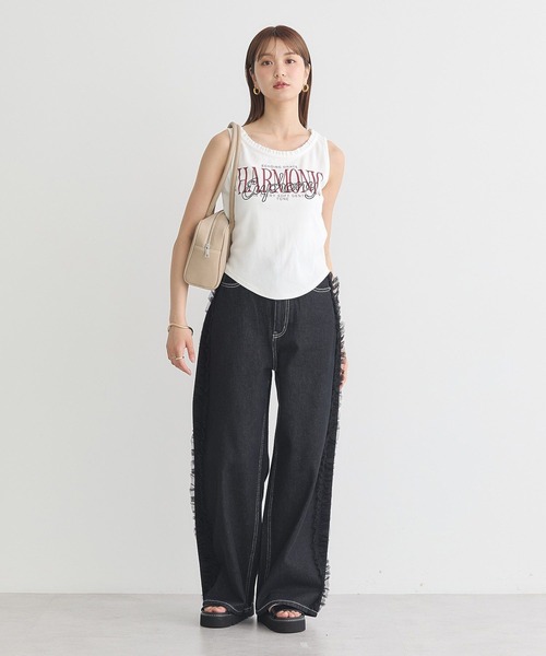 earth music&ecology(アースミュージックアンドエコロジー)の「サイドチュールデニムパンツ(デニムパンツ・レディース・ブラック/インディゴブルー・S/M)」の16枚目の写真