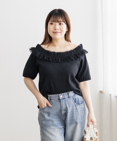 CLETTE(クレット)の「チュール使いオフショルプルオーバー(Tシャツ/カットソー・レディース・ブラック/アイボリー/ネイビー・4L/3L/LL)」の8枚目の写真