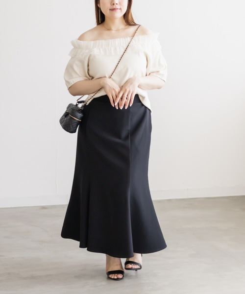 CLETTE(クレット)の「チュール使いオフショルプルオーバー(Tシャツ/カットソー・レディース・ブラック/アイボリー/ネイビー・4L/3L/LL)」の14枚目の写真
