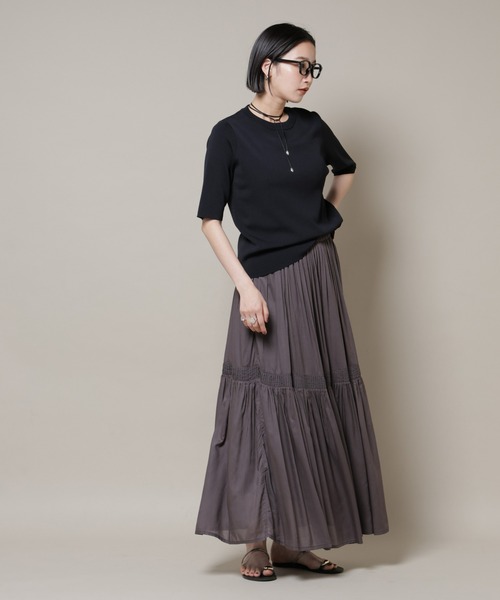 NANO universe(ナノユニバース)の「made in INDIA ギャザー切り替えフレアスカート(セットアップ可)(スカート・レディース・ホワイト/チャコール/ブルー・FREE)」の6枚目の写真