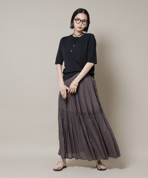 NANO universe(ナノユニバース)の「made in INDIA ギャザー切り替えフレアスカート(セットアップ可)(スカート・レディース・ホワイト/チャコール/ブルー・FREE)」の10枚目の写真