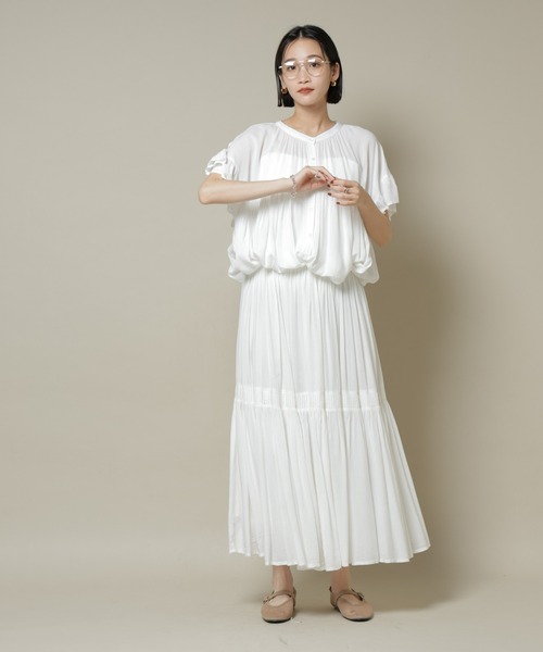 NANO universe(ナノユニバース)の「made in INDIA ギャザー切り替えフレアスカート(セットアップ可)(スカート・レディース・ホワイト/チャコール/ブルー・FREE)」の15枚目の写真