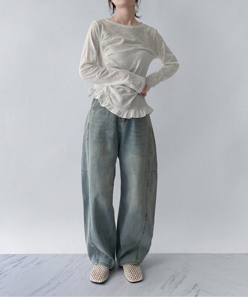 on:nue（オンニュ）の「【on:nue】[お気に入り登録数7,000突破！][着用動画あり！] ギャザーフリルヘムトップス（Tシャツ/カットソー・レディース・ピンク/ホワイト/ネイビー/ブルー・FREE）」の9枚目の写真