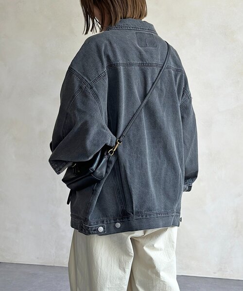 CPCM(シーピーシーエム)の「オーバーサイズデニムジャケット(デニムジャケット・レディース・ネイビー/ブラック/ブルー/ブラック系その他・FREE)」の8枚目の写真