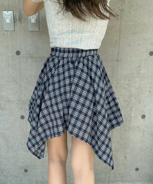 TREOVER(トレオーバー)の「1枚でもレイヤードでもお洒落に決まる!チェック柄スカート(スカート・レディース・ブラック/ベージュ/オフホワイト/ブルー・FREE)」の18枚目の写真
