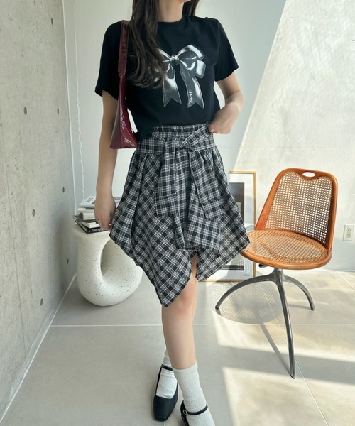 TREOVER(トレオーバー)の「1枚でもレイヤードでもお洒落に決まる!チェック柄スカート(スカート・レディース・ブラック/ベージュ/オフホワイト/ブルー・FREE)」の13枚目の写真
