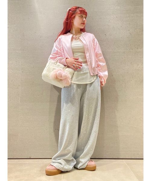 FURFUR（ファーファー）の「【限定カラー】ビジュー付きスウェットパンツ（スウェットパンツ・レディース・オフホワイト/グレー/ブラック/ピンク・F）」の5枚目の写真