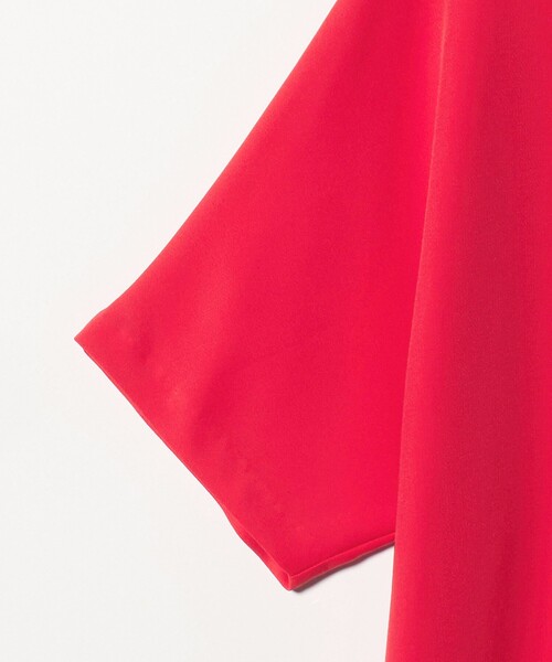 UNITED ARROWS(ユナイテッドアローズ)の「ポリエステル Tブラウス ‐ウォッシャブル‐(シャツ/ブラウス・レディース・オフホワイト/ブラック/レッド・FREE)」の18枚目の写真