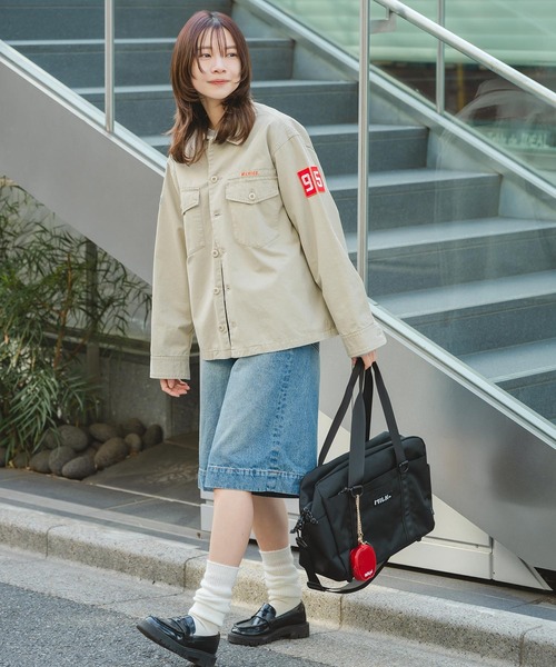 MILKFED.(ミルクフェド)の「APPLE POUCH(ポーチ・レディース・レッド/ライトグリーン・ONE SIZE)」の8枚目の写真