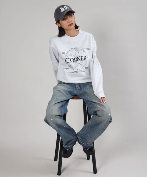 FFEIN（フェイン）の「【FFEIN（フェイン）】ヘビーウエイトサークルロゴスウェット / 裏起毛 スウェット クルーネック ワンポイント プリント（スウェット・メンズ・ネイビー/ブラック/ワイン/ブラウン/アッシュグレー・MEDIUM/LARGE/SMALL）」の7枚目の写真