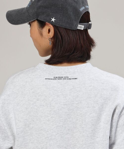 FFEIN（フェイン）の「【FFEIN（フェイン）】ヘビーウエイトサークルロゴスウェット / 裏起毛 スウェット クルーネック ワンポイント プリント（スウェット・メンズ・ネイビー/ブラック/ワイン/ブラウン/アッシュグレー・MEDIUM/LARGE/SMALL）」の11枚目の写真