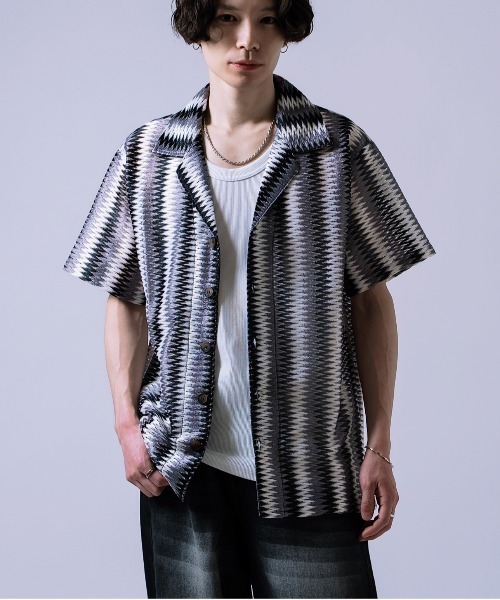 Crownor(クラウノアー)の「レース編み デザイン シャツ(シャツ/ブラウス・メンズ・カーキ/ブラック・LARGE/MEDIUM)」の8枚目の写真