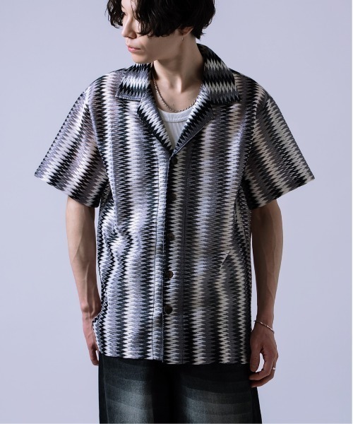 Crownor(クラウノアー)の「レース編み デザイン シャツ(シャツ/ブラウス・メンズ・カーキ/ブラック・LARGE/MEDIUM)」の11枚目の写真