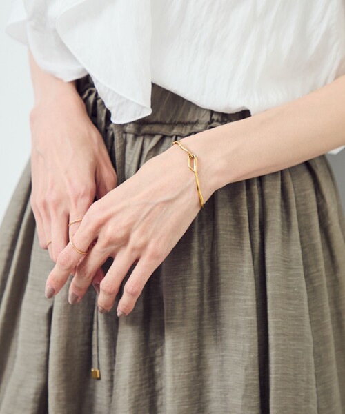ROPE' PICNIC（ロペピクニック）の「ステンレスデザインバングル（バングル/リストバンド・レディース・ゴールド/ゴールド系その他/シルバー系その他/シルバー・FREE）」の14枚目の写真