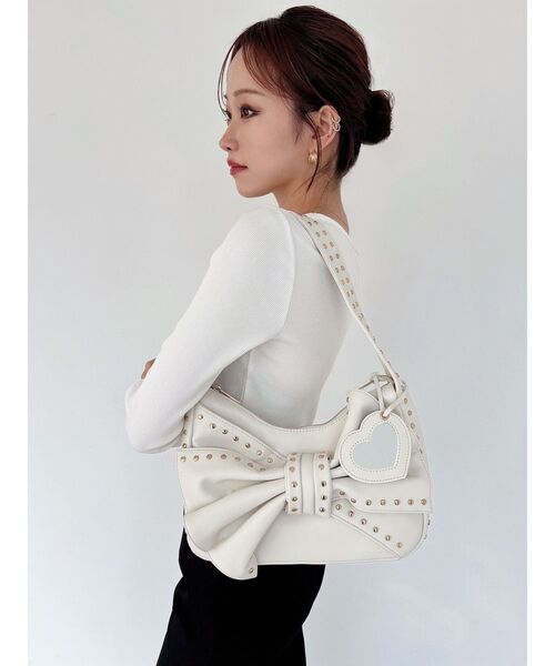 RESEXXY（リゼクシー）の「スタッズポイントビッグリボンバッグ（ショルダーバッグ・レディース・レッド/ブラック/アイボリー・FREE）」の14枚目の写真