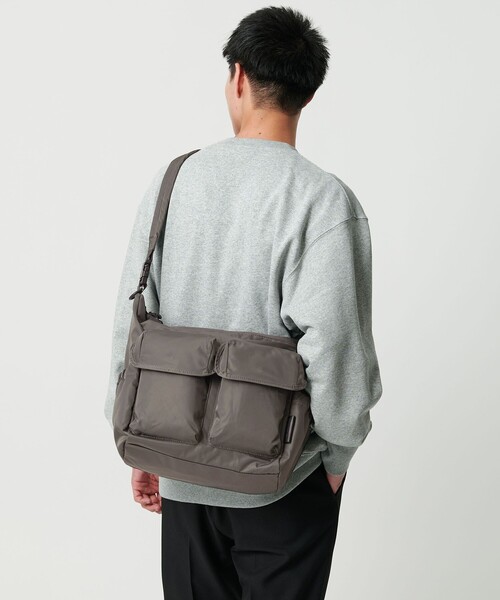 RRL ヴィンテージ風 ワックス加工防水 ショルダーバッグ グリーン RRL ヴィンテージ風 ワックス加工防水 ショルダーバッグ