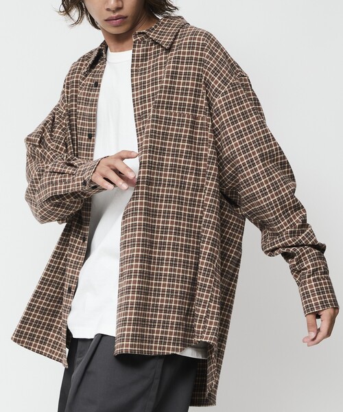 FREAK'S STORE（フリークスストア）の「限定展開 Relax Fit リラックスフィット レギュラーカラー ネル チェックシャツ（シャツ/ブラウス・メンズ・ブルー/ブラック/ブラウン/グリーン/ダークブラウン/ベージュ/サックスブルー・LARGE/MEDIUM/SMALL）」の9枚目の写真