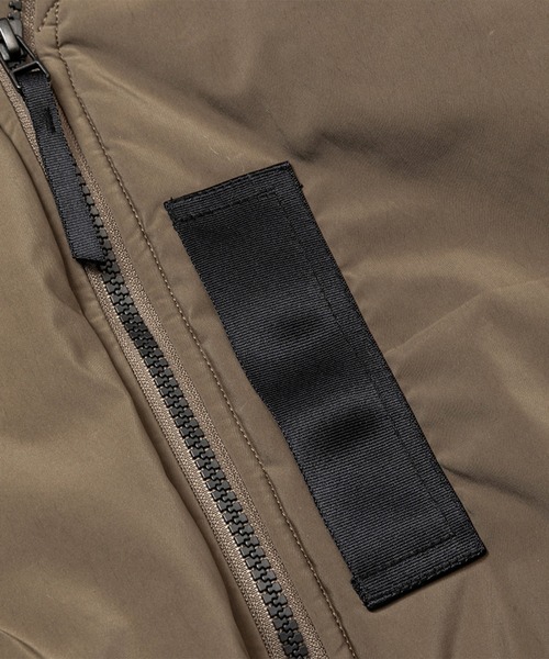 meanswhile（ミーンズワイル）の「Loop Zip MA1（MA-1・メンズ・ブラック/カーキ・4(XL)/3(L)/2(M)/1(S)）」の13枚目の写真