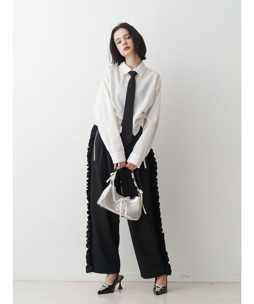 jouetie（ジュエティ）の「バレルレッグフリルトラックパンツ【セットアップ対応】（その他パンツ・レディース・アイボリー/ブラック/ボルドー・MEDIUM）」の11枚目の写真