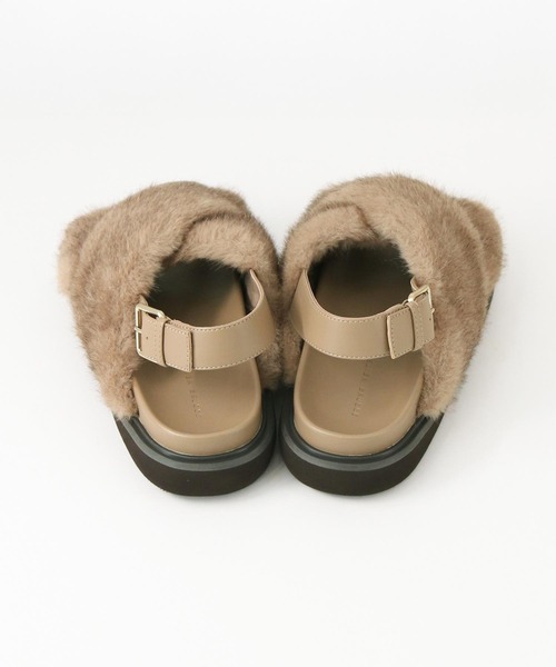 Gready Brilliant（グレディブリリアン）の「ファーサンダル（サンダル・レディース・モカ・L/M）」の20枚目の写真