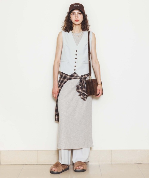 Gready Brilliant（グレディブリリアン）の「ファーサンダル（サンダル・レディース・モカ・L/M）」の12枚目の写真