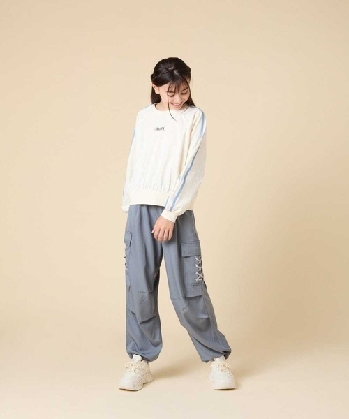 a.v.v（アーヴェヴェ）の「[130-160]配色ラインロンＴ（Tシャツ/カットソー・キッズ・アイボリー/ライトグレー・130/140/160/150）」の15枚目の写真