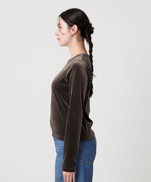 BEAUTY&YOUTH UNITED ARROWS（ビューティーアンドユースユナイテッドアローズ）の「ポリエステルブレンド ベロアロングスリーブ Tシャツ（Tシャツ/カットソー・レディース・モカ/オフホワイト/ブラック/ブラウン系・FREE）」の21枚目の写真